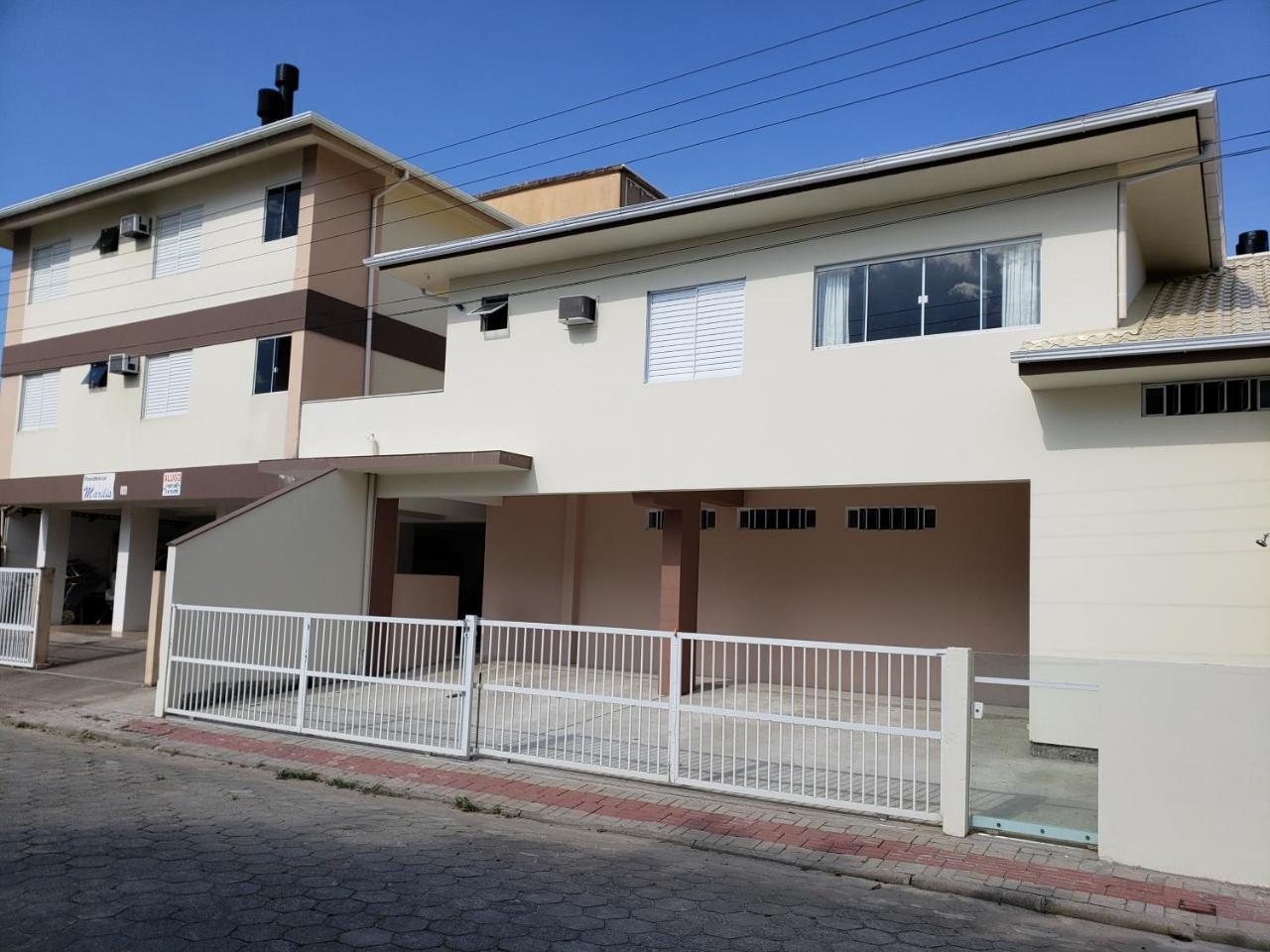 Aparthotel Residencial Marilis à Palhoça Extérieur photo